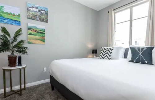 Morena Apartamento | Resort Style by Beach w/Pool/Gym/Theater/King Beds