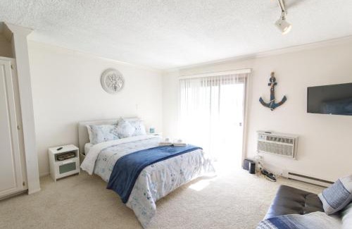 Marina del Rey Apartamento | Resort Style Living in Marina Del Rey & Venice Studio