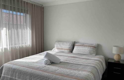 Ballina Casa | Resort Style Oasis, In-Town Hide-Away