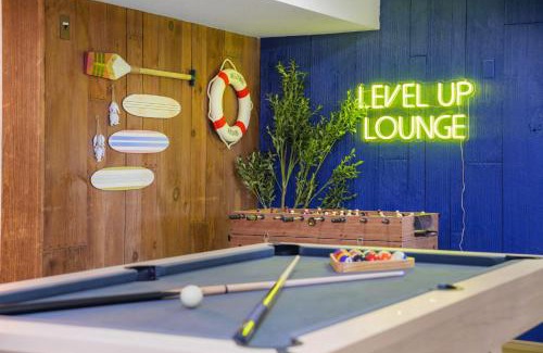 Largo Casa | Resort-Style Oasis Pool Mini Golf Playground