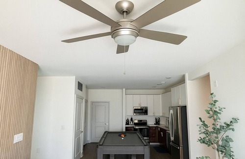 Forest Park Apartamento | Resort-Style Retreat | 1 King/2 Queens, Pool table