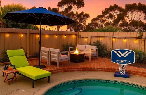 University City Casa | Resort Style Zen Retreat Heated Pool, Spa & Game Room