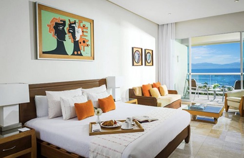 Las Jarretaderas Complejo | Resort with 2 bedrooms, WiFi, fitness room, beautiful views and room to relax.