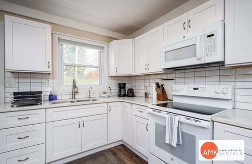 Belding Casa | Rest and Relaxation Z's at Slayton Lake
