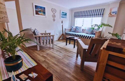 Franskraal Apartamento | Rest and Sea Self-catering - The perfect family or couples getaway to relax and refresh