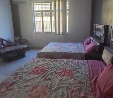 Dhanauli Casa | Rest area