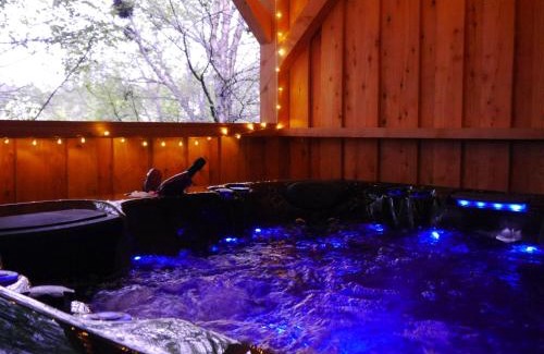 Whitebridge Apartamento | Rest At Last - Highland Apartment with Private hot tub