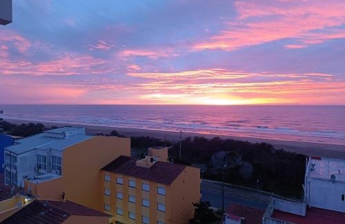 San Bernardo del Tuyú Apartamento | Rest Departamento con vista al mar
