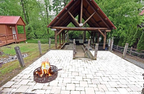 Murphy Cabina | Rest, Relax, and Reset - 4 bd/3 bth - 5min to town