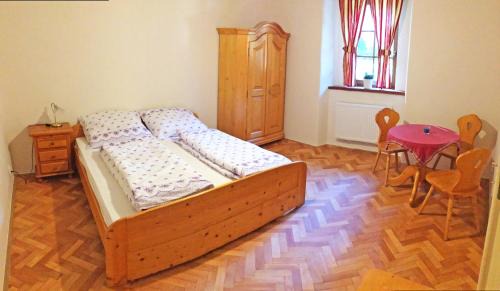 Becov nad Teplou Casa | Restaurace a penzion Stará pošta