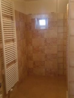 Nova Bystrice Casa | Restaurace a penzion Ubrousku prostři se