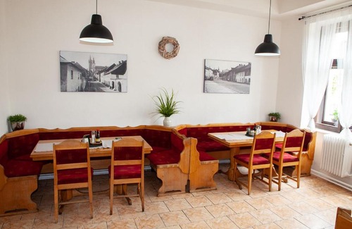 Klatovy Casa | Restaurace a Penzion Klatovský Dvůr