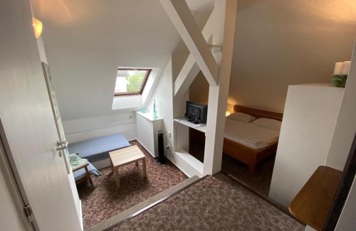 Klatovy Casa | Restaurace a Penzion Klatovský Dvůr