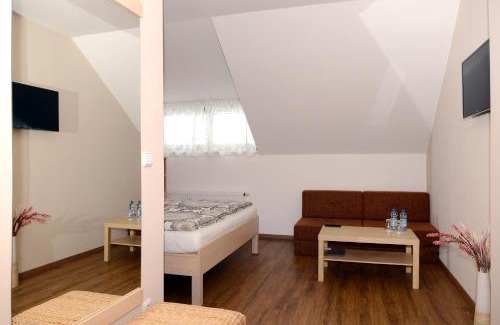 Blansko Casa | Restaurace Obůrka