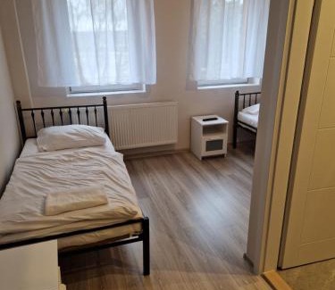 Kobior Cama Y Desayuno | Restauracja i Noclegi Pod Sikorką