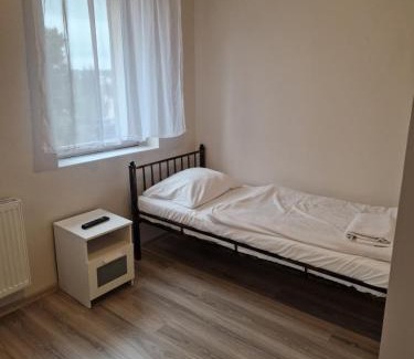 Kobior Cama Y Desayuno | Restauracja i Noclegi Pod Sikorką