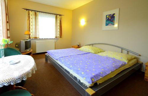 Goleniow Hotel | Restaurant & Hostel "Broadway"