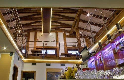 Jirkov Casa | Restaurant Penzion City