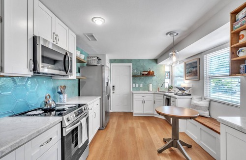 Bradenton Casa | Restful 2 Bedroom House in West Bradenton near AMI