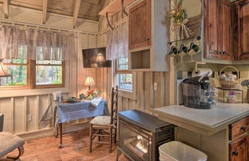 Cleveland Cabina | ¡NUEVO! Cozy Creekside Cabin por Table Rock State Park