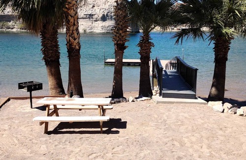 Bullhead City Apartamento | Restful Hangout