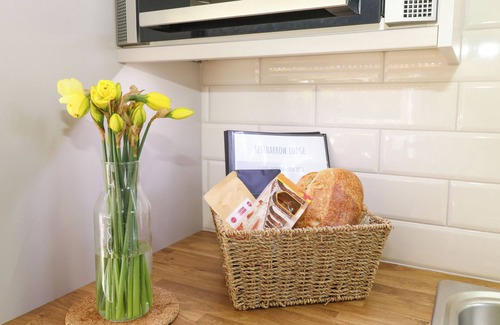 Bamburgh Cabaña | RESTHARROW LODGE, que admite mascotas, con jacuzzi en Bamburgh, Ref 997545