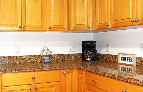 Limona Improvement Casa | Resting Oak-2bed/2bath full home with laundry and mini golf in Brandon