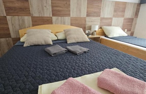 Doboj Cama Y Desayuno | Restoran i sobe "Tocak"