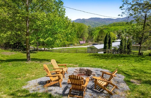 Waynesville Casa | Restoration House