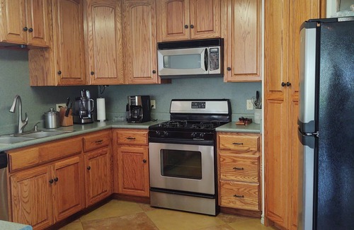 Seguin Cabaña | Restoration Retreat with Pool and Hot Tub!