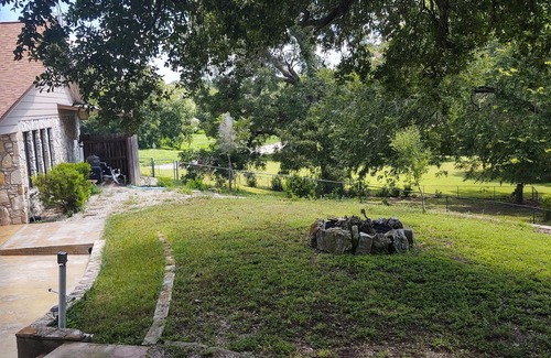 Seguin Cabaña | Restoration Retreat with Pool and Hot Tub!