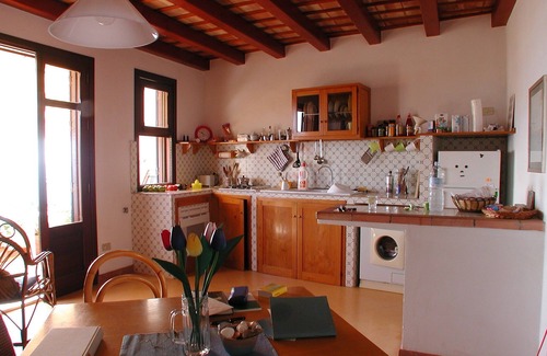 Marinella di Selinunte Apartamento | Restaurada casa de pescadores con vistas al mar y al puerto