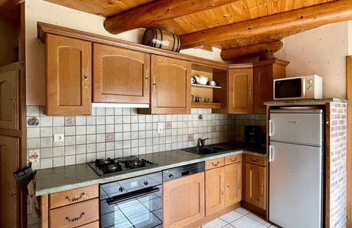Saint-Ilpize Cabaña | Casa restaurada, 3 habitaciones, chimenea