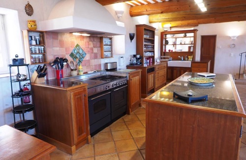 Apt Casa | Restored farmhouse with heated pool and landscaped gardens.