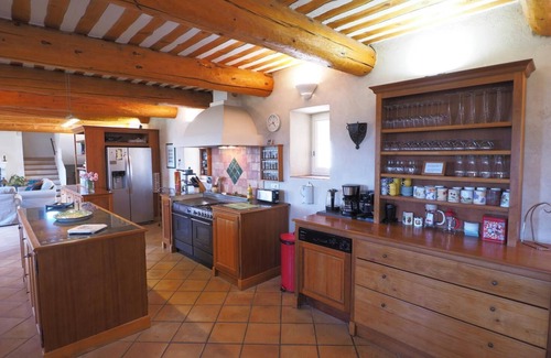 Apt Casa | Restored farmhouse with heated pool and landscaped gardens.