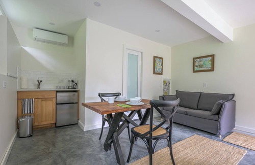Hillsdale Casa | Restored Historic 1850s Barn "Carriage House" Studio @ Hillsdale Town Center