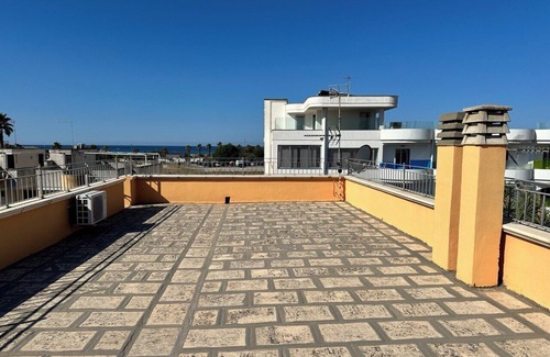 Scala di Furno Casa | CASA RESTAURADA EN PORTO CESAREO A 500 METROS DEL MAR DIFRONTE AL LIDO TABU '