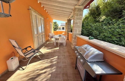 Scala di Furno Casa | CASA RESTAURADA EN PORTO CESAREO A 500 METROS DEL MAR DIFRONTE AL LIDO TABU '