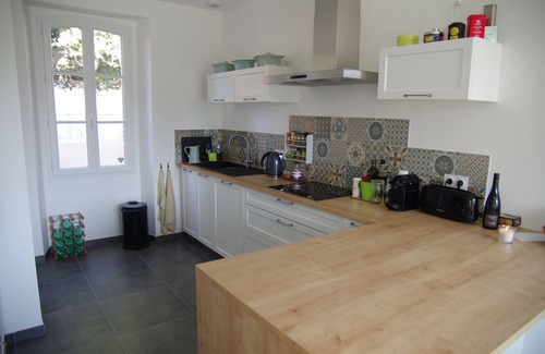 Prefailles Casa | Casa restaurada en el corazón del pueblo y 150 metros de las playas y tiendas