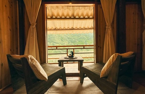 Sa Pa Casa | Restored Local Hmong House in Sapa ethnic people villages