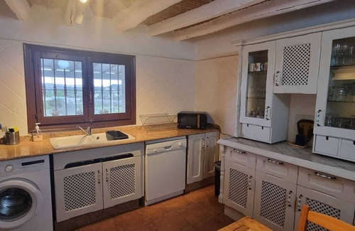 Los Alias Cabaña | Restored miller's house, private pool and gardens, very quiet, pets