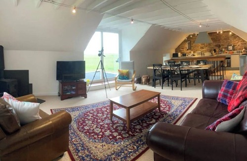 Kilfinan Casa | Restored watermill with stunning views of Loch Fyne