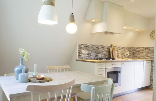 Bosgebied Hoenderloo Casa | Restyled bungalow with dishwasher, located on De Veluwe