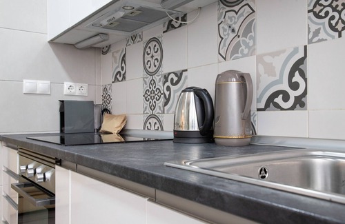 Pacifico Apartamento | 🏡 Retiro VI - Espacioso hogar en el corazón de Madrid
