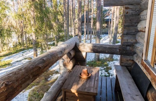 Kuusamo Casa | Retkietappi honkapirtti by Interhome