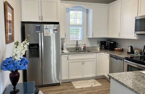 North Myrtle Beach Cabaña | Retreat 2209 - Adorable Cottage in Barefoot Resort