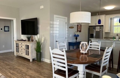North Myrtle Beach Cabaña | Retreat 2209 - Adorable Cottage in Barefoot Resort