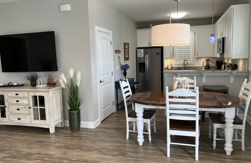 North Myrtle Beach Cabaña | Retreat 2209 - Adorable Cottage in Barefoot Resort