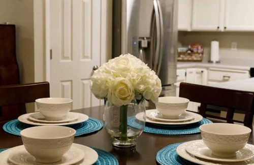 Cascade Casa | Retreat 5 bed, 4 room 3.8 mi. from Redding Airport