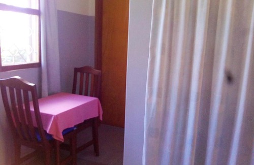 Kitende Cama Y Desayuno | Retreat Guesthouse Kitende